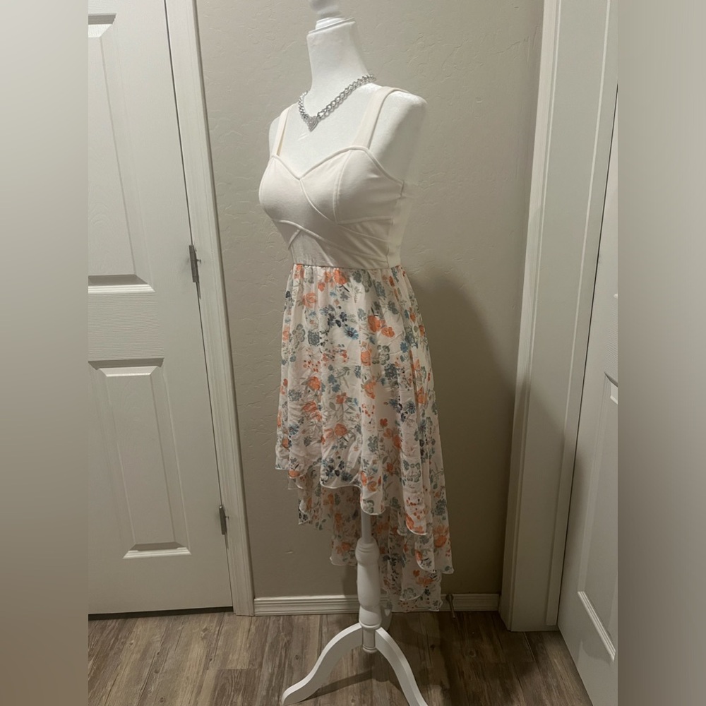 Emerald Sundae size small summer dress
